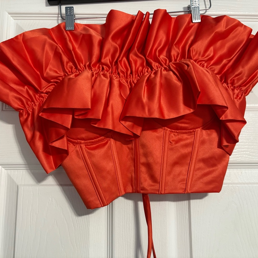 Sale!!! 24 HOURS ONLY Bfyne Vibrant Off-Shoulder Orange Ruffle Crop Top - Picture 6 of 7